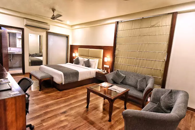 Hotel JAIPUR CENTRAL